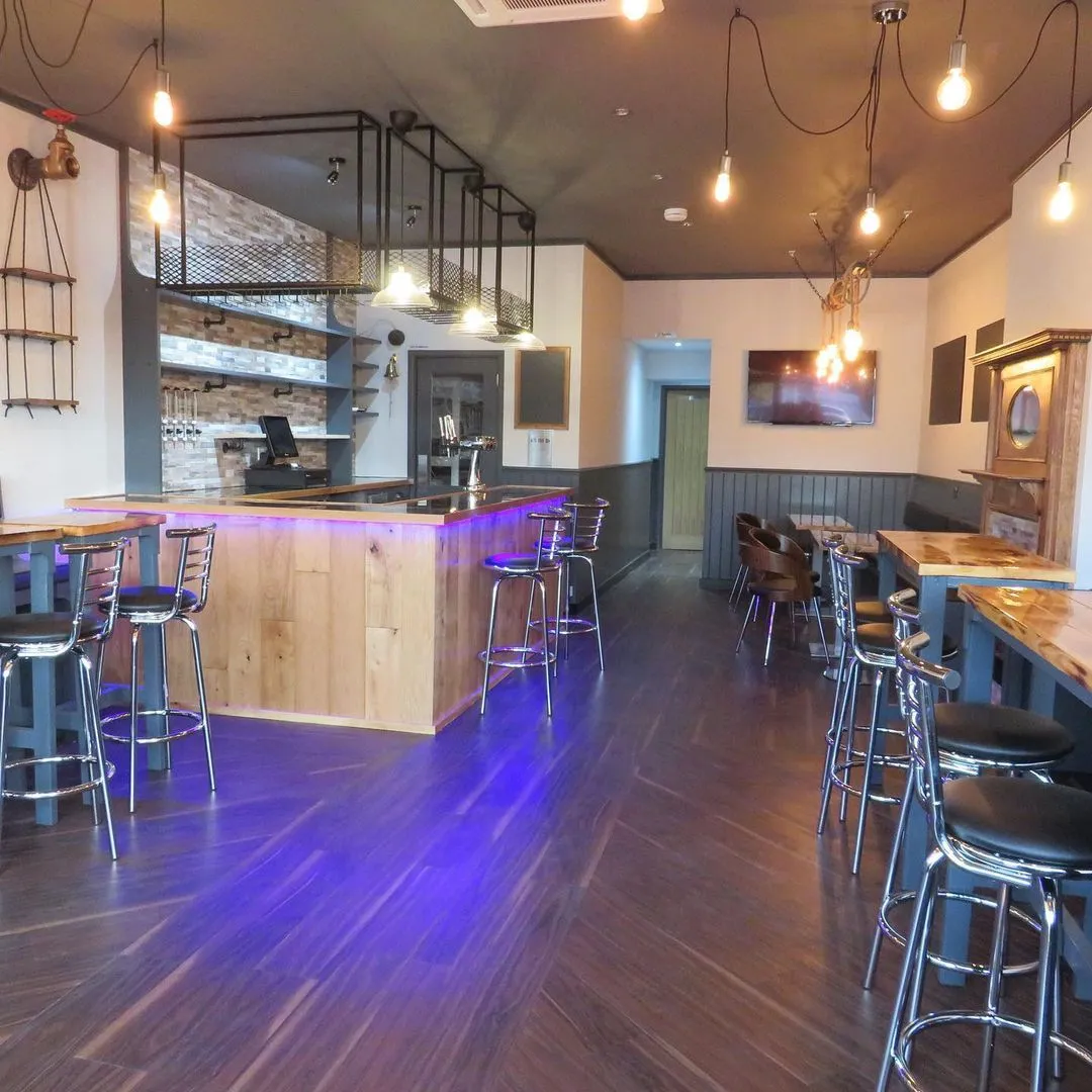 Silver Fox Micro Pub: TODO review